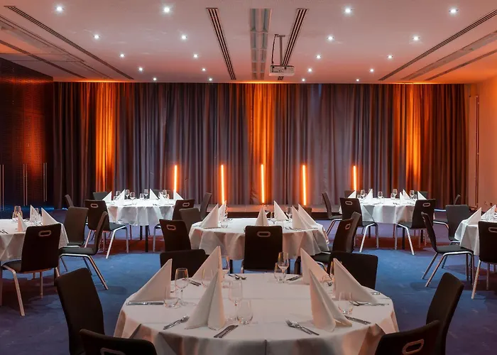 Intercityhotel Frankfurt Airport Terminal 3 4*